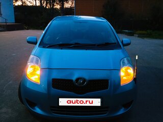 2006 Toyota Vitz II (XP90), голубой, 370000 рублей, вид 3