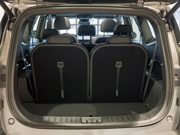 2026 Geely Okavango I Рестайлинг, серый, 4085990 рублей - вид 2