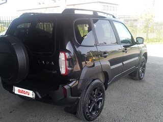2022 Lada (ВАЗ) Niva Travel I, чёрный, 960000 рублей, вид 2