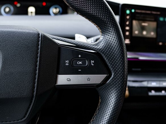 2022 Changan UNI-V I, серый - вид 19