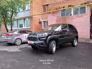 2023 Lada (ВАЗ) Niva Travel I, чёрный, 1050000 рублей, вид 2