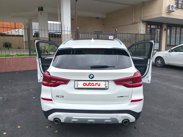 2021 BMW X3 30i xDrive III (G01), белый, 3600000 рублей - вид 1