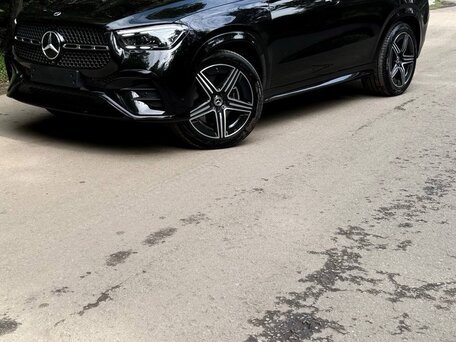 2025 Mercedes-Benz GLE Coupe 300 d II (C167) Рестайлинг, чёрный, 11650000 рублей, вид 2