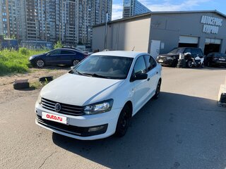 2019 Volkswagen Polo V Рестайлинг, белый, 410000 рублей, вид 3