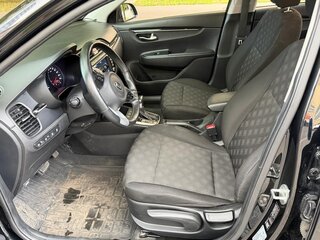 2019 Kia Rio X-Line IV, чёрный, 995600 рублей, вид 5
