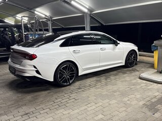 2021 Kia K5 III, белый, 3190000 рублей, вид 4