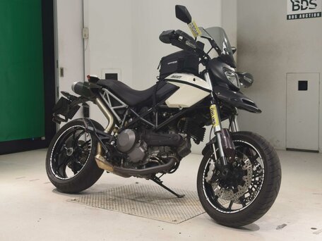 2010 Ducati Hypermotard, белый, 555000 рублей, вид 3
