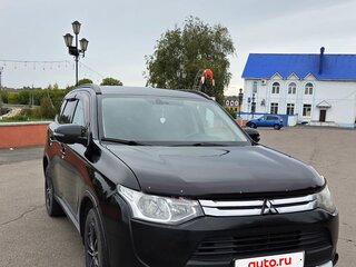 2014 Mitsubishi Outlander III, чёрный, 1395000 рублей, вид 2