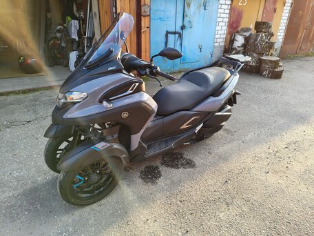 2021 Yamaha Tricity, серый, 700000 рублей, вид 4