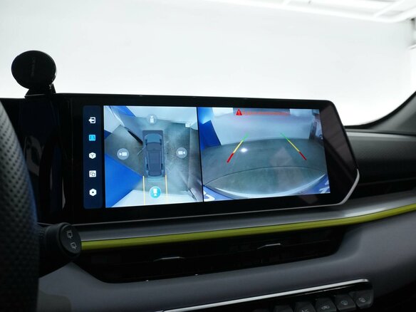2023 Geely Coolray (Binyue Cool) I Рестайлинг, белый - вид 14