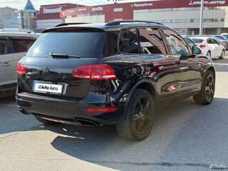 2011 Volkswagen Touareg II, чёрный, 1450000 рублей, вид 3