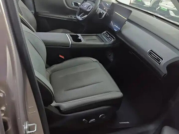 2026 Changan Qiyuan Q05 51.9 kWh II, бежевый, 2290000 рублей - вид 5