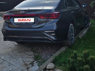 2019 Kia Cerato III Рестайлинг (Classic), серый, 1400000 рублей, вид 3
