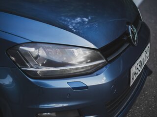 2013 Volkswagen Golf VII, голубой, 990000 рублей, вид 5