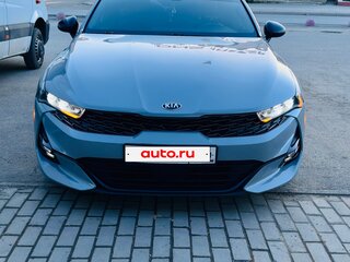 2020 Kia K5 III, серый, 2200000 рублей, вид 1