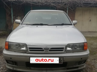 1995 Nissan Primera I (P10), серый, 250000 рублей, вид 1