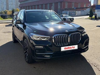 2019 BMW X5 40i IV (G05/G18), чёрный, 5750000 рублей, вид 4