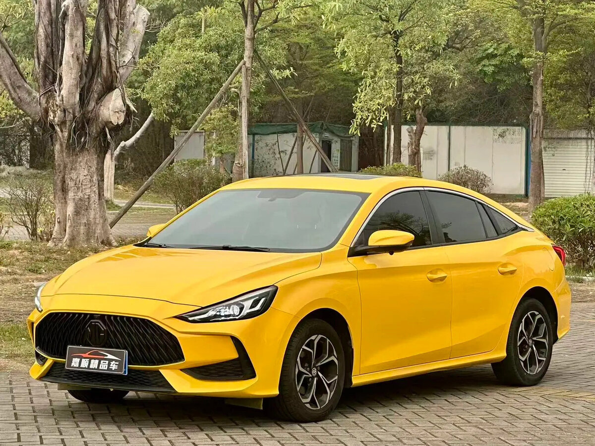 Открыть фотографии: MG 5 II