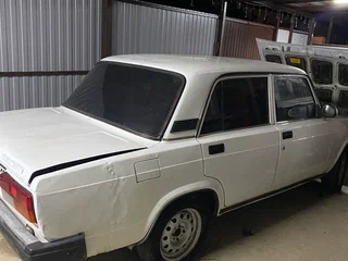 2010 Lada (ВАЗ) 2107, белый, 89000 рублей, вид 2