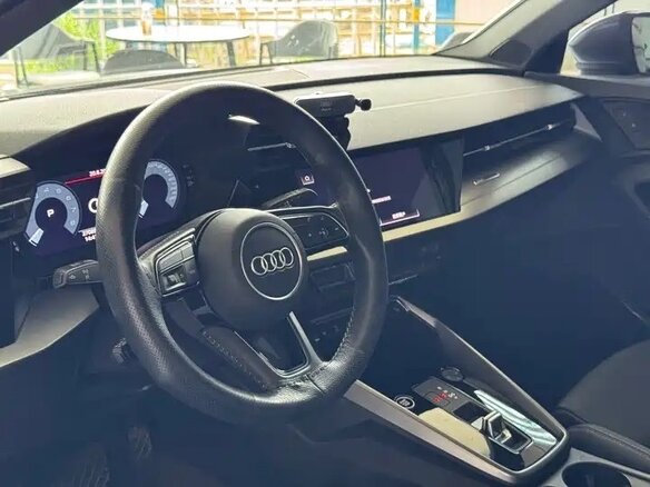 2022 Audi A3 Sportback 35 TFSI IV (8Y), серый, 1970003 рублей - вид 6