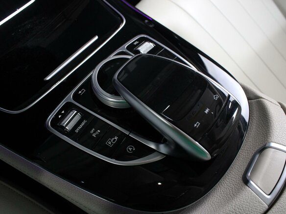 2016 Mercedes-Benz E-Класс 200 V (W213, S213, C238), красный, 2880000 рублей - вид 16