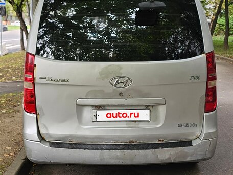 2009 Hyundai Grand Starex, серебристый, 700000 рублей, вид 5