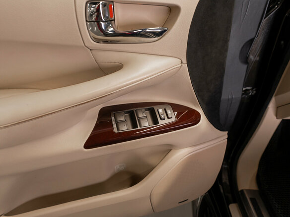 2013 Lexus LX 570 III Рестайлинг, чёрный, 4950000 рублей - вид 14