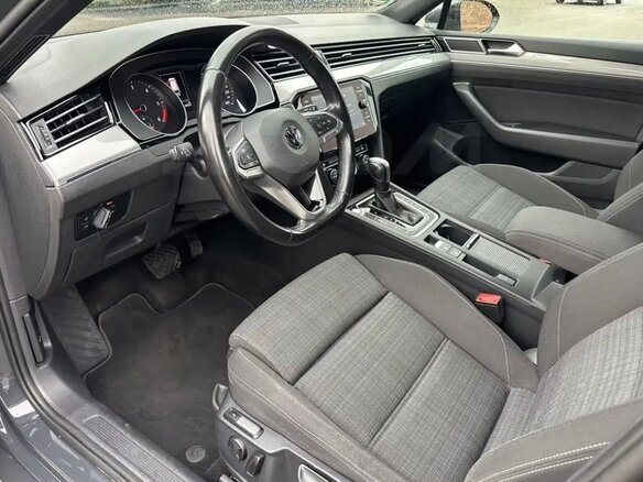 2020 Volkswagen Passat B8 Рестайлинг, серый - вид 9