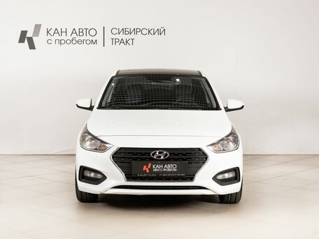 2018 Hyundai Solaris II, белый, 1100000 рублей, вид 2