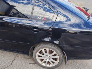 2011 Skoda Octavia II (A5) Рестайлинг, чёрный, 700000 рублей, вид 4