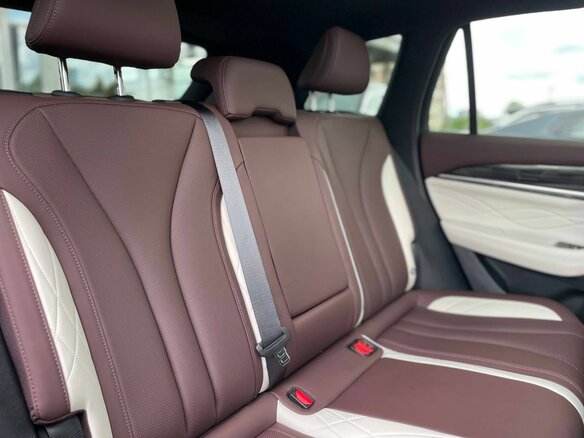 2024 Geely Monjaro I, серебристый, 3800000 рублей - вид 21