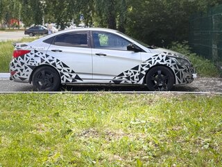 2015 Hyundai Solaris I Рестайлинг, серый, 315000 рублей, вид 4