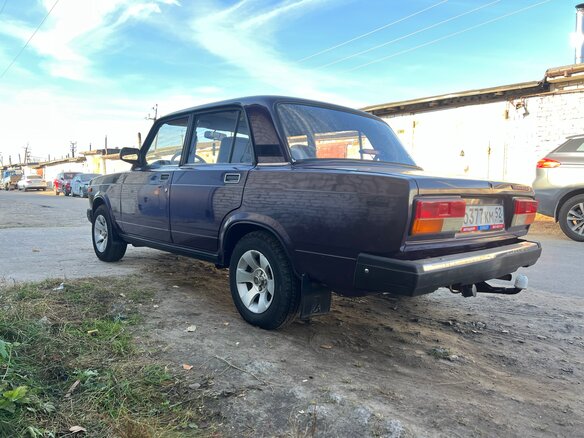 2004 Lada (ВАЗ) 2107, фиолетовый, 150000 рублей - вид 5