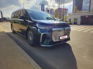 2024 Voyah Dream I Рестайлинг, синий, 7300000 рублей, вид 1