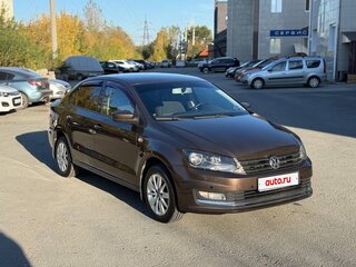 2015 Volkswagen Polo V Рестайлинг, коричневый, 1300000 рублей, вид 2