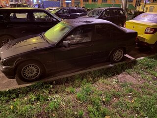 1993 BMW 3 серии 318i III (E36), чёрный, 250000 рублей, вид 4