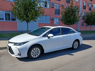 2020 Toyota Corolla XII (E210), белый, 1850000 рублей, вид 1