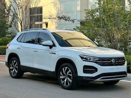 2022 Volkswagen Tayron I Рестайлинг, белый, 2200000 рублей, вид 2