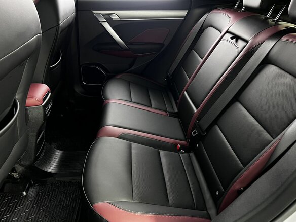 2023 Geely Coolray I, серый, 1950000 рублей - вид 9
