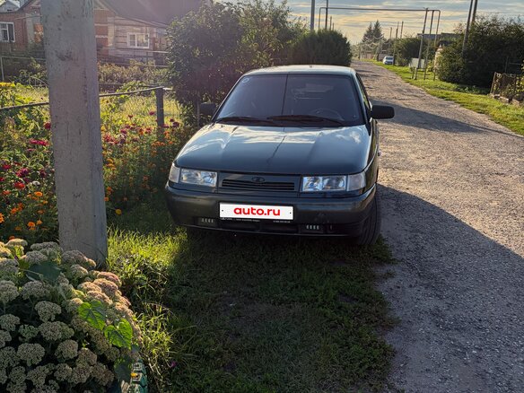 2011 Lada (ВАЗ) 2110 Богдан, зелёный, 250000 рублей