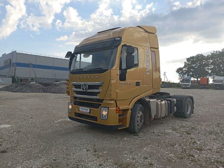 2023 IVECO-Hongyan 4x2, жёлтый, 2955450 рублей, вид 1
