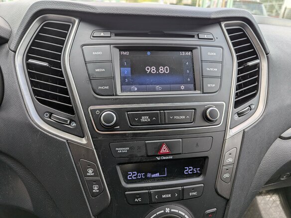 2017 Hyundai Santa Fe III Рестайлинг, белый, 1990000 рублей - вид 21