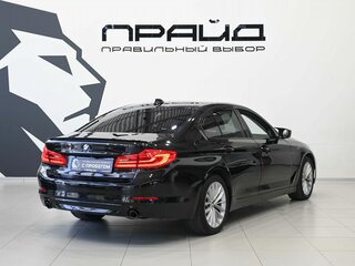 2019 BMW 5 серии 530d xDrive VII (G30/G31/G38), чёрный, 4124900 рублей, вид 3