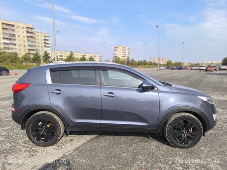 2014 Kia Sportage III Рестайлинг, синий, 1500000 рублей, вид 2