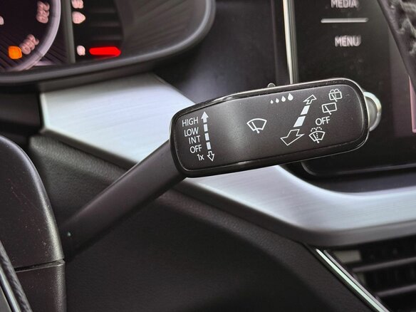 2021 Skoda Rapid II, белый - вид 18