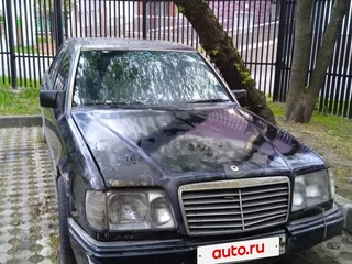 1989 Mercedes-Benz W124 250, чёрный, 350000 рублей, вид 1