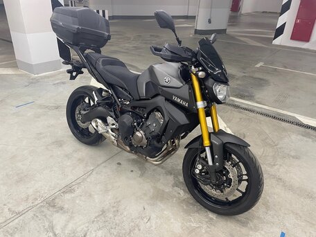 2014 Yamaha MT-09 (FZ-09), серый, 750000 рублей, вид 3