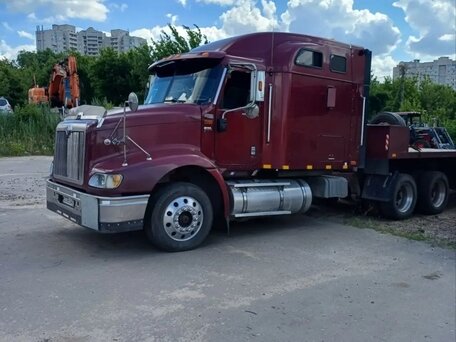 2003 International ProStar, красный, 3000000 рублей, вид 2