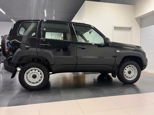 2026 Lada (ВАЗ) Niva Travel I Рестайлинг, чёрный, 1419000 рублей - вид 12
