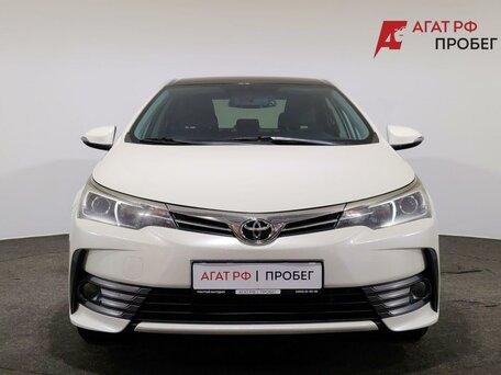 2018 Toyota Corolla XI (E160, E170, E180) Рестайлинг 1, белый, 1550000 рублей, вид 2